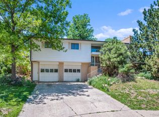 1063 S Beech Cir, Lakewood, CO 80228