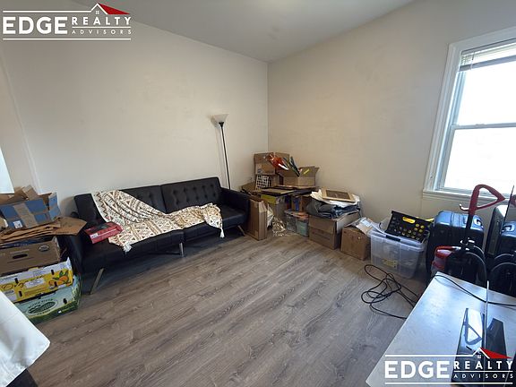 4th image of 39 Union St APT 3