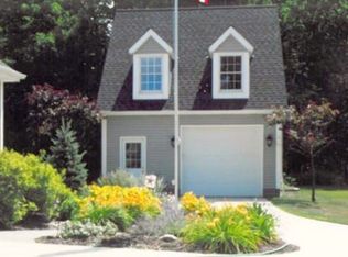 7261 Stow Rd, Hudson, OH 44236