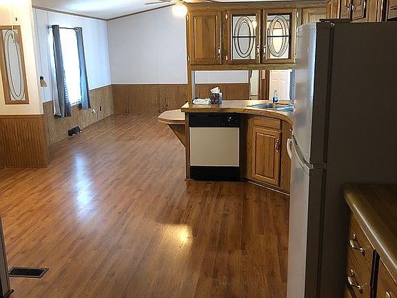 Kitchen and Living