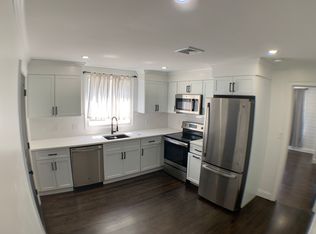 39 Endicott, Salem, MA 01970