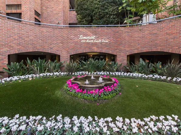 200 N Swall Dr Penthouse 9, Beverly Hills, CA 90211