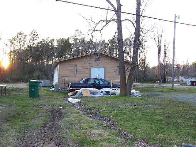 2nd image of 9010 Higgins Switch Rd