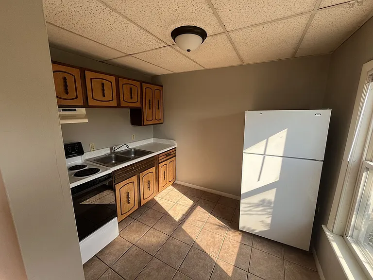 61 Elmwood Avenue — Photo 19