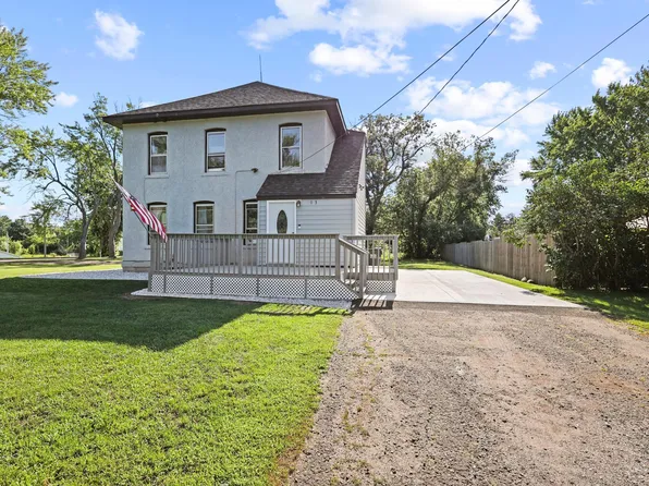 303 Power Ave S, Hinckley, MN 55037