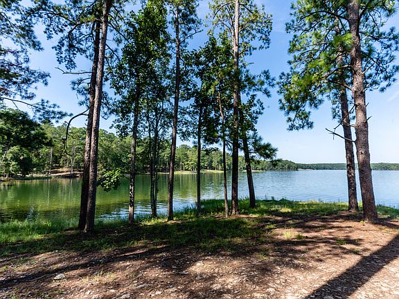 4th image of 115 Luannes Point