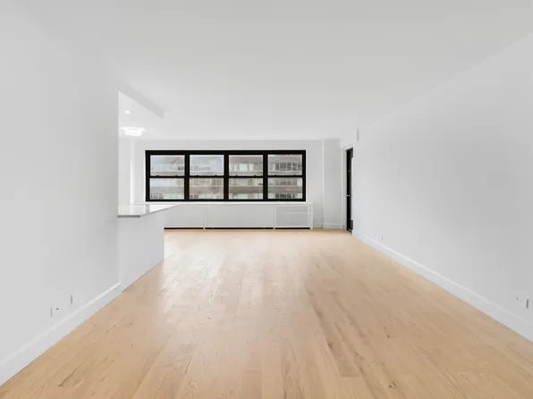 205 West End Avenue 15H image 1 of 13