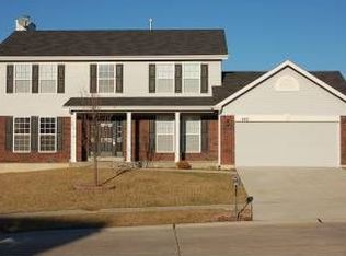622 Autumn Creek Dr, Wentzville, MO 63385