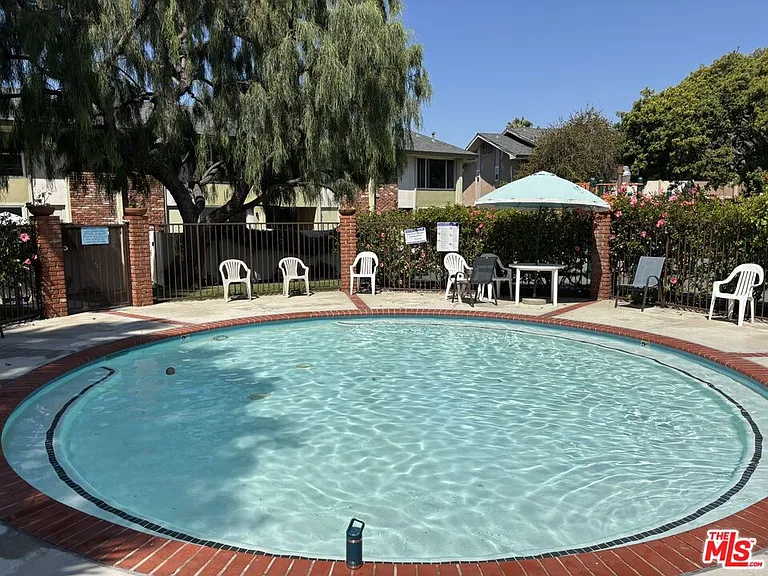 5215 Sepulveda Blvd #21B — Photo 17