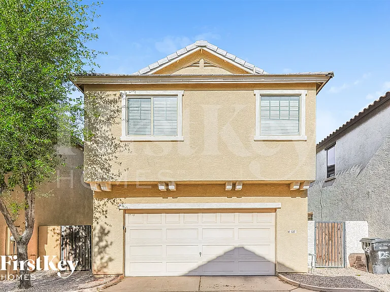 127 E Catclaw St — Photo 15