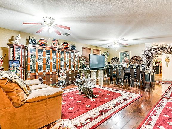 4th image of 9008 Quarter Horse Ln
