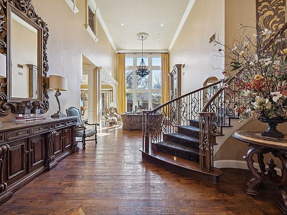 5th image of 6640 Briar Ridge Ln