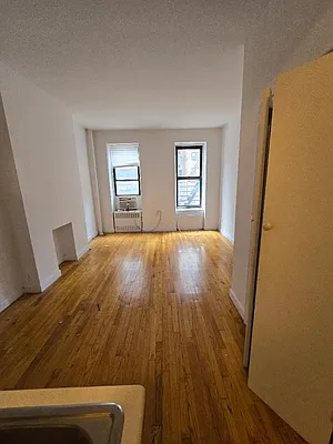 Rented by Prince Real Estate Associates LLC | media 2