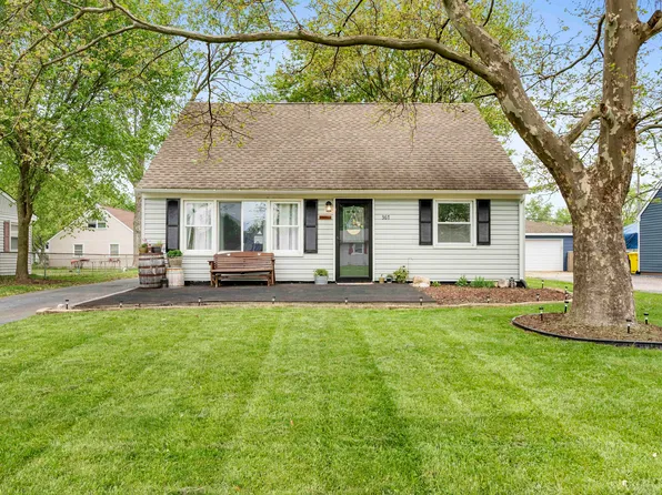 367 Pinewood Dr, Valparaiso, IN 46385