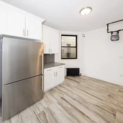 Rented by R New York | media 1