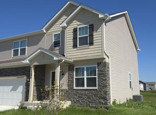 11290 Green Pl, Winfield, IN 46307