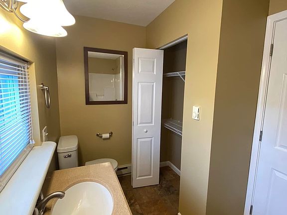 5th image of 53 E 3rd Ave