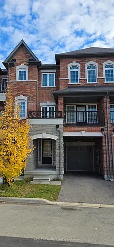 27 Shiff Cres Photo 1