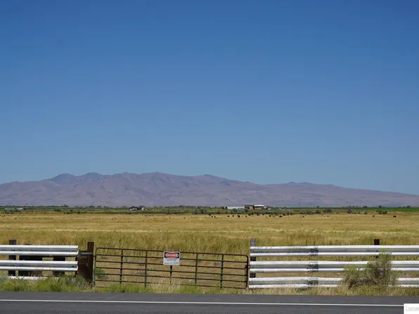 443-450 Highway 395 Hwy, Doyle, CA 96109