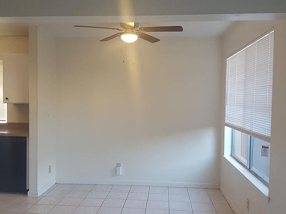 Dining area, New light/fan