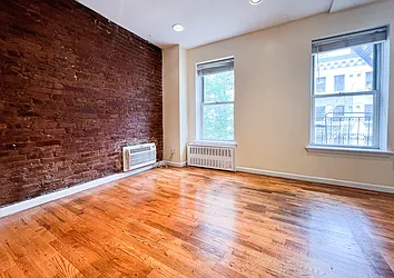 Rented by Kahen Properties