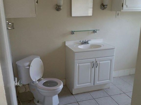 4629703_CC2BB562E1EF7F114B01F84C449C3D80