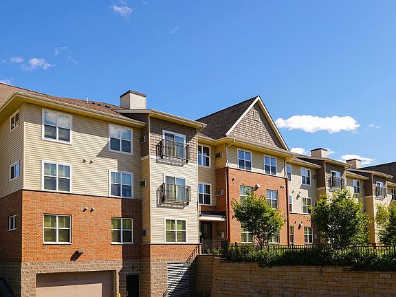 2nd image of 11875 80th Ave N APT 313