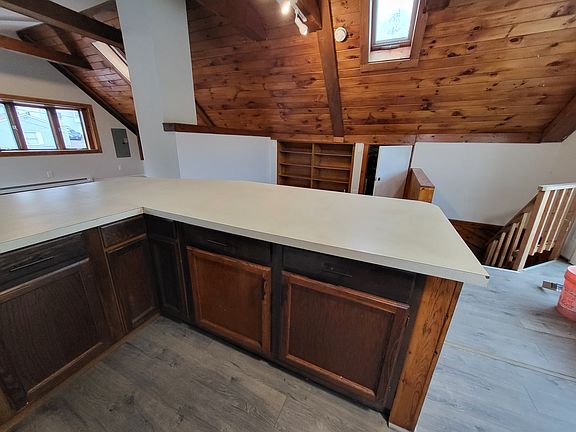 4th image of 48 Reynolds Street Ext #2