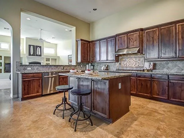 36651 N Porta Nuova Rd — Photo 11