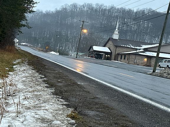 2nd image of 4084 Beckwith Rd