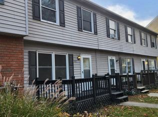 562 S 2nd St, Steelton, PA 17113