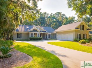 2 Mizzenmast Ln, Savannah, GA 31411
