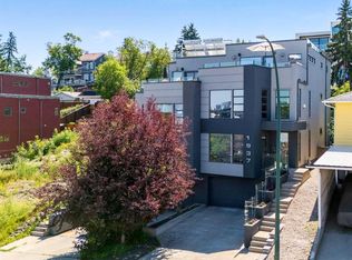 1937 N 28th Ave SW, Calgary, AB T2T 1K2