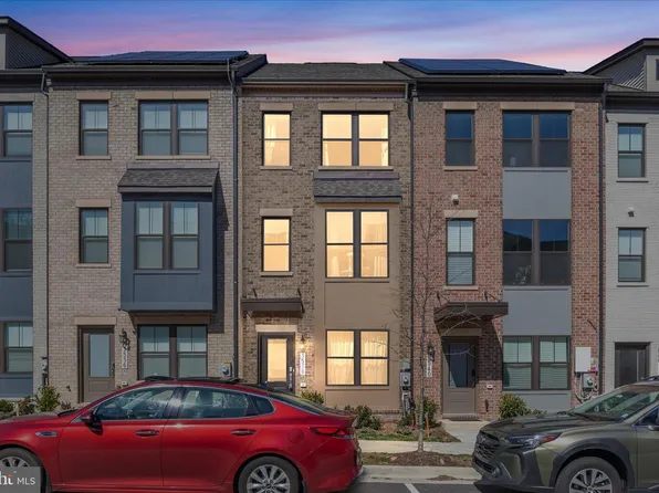 3538 Stella Blue Dr, Hyattsville, MD 20782