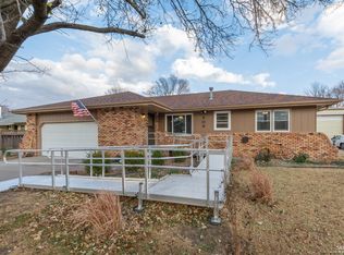 409 S Marymount Rd, Salina, KS 67401