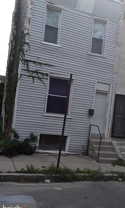 1st image of 2427 N Newkirk St