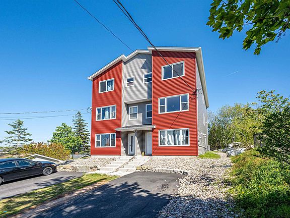 2nd image of 6 Charlton Ave