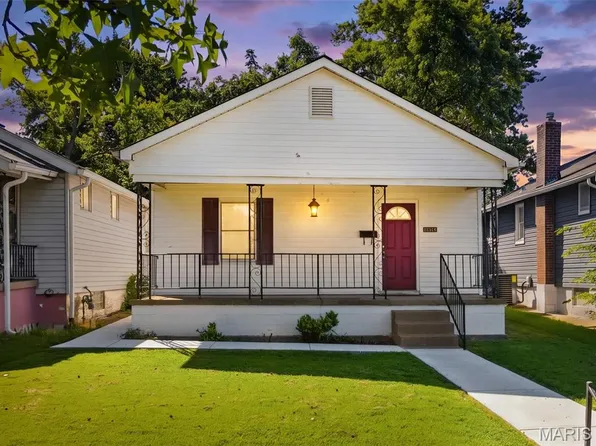 4672 Dewey Ave, Saint Louis, MO 63116