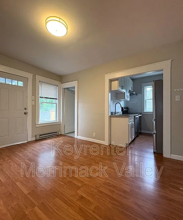 27 Jean Ave
