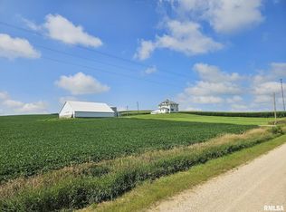 2178 142nd St, Lowden, IA 52255