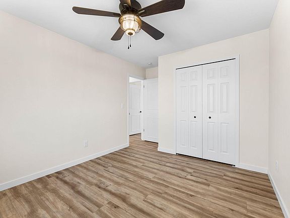 5th image of 9237 W Maryland Pl