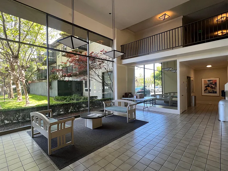 833 N Humboldt St #212 — Photo 16