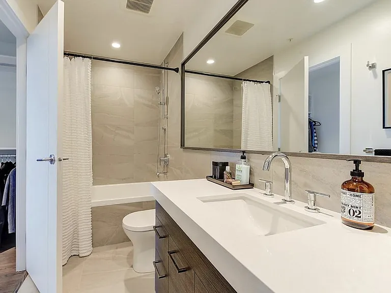 1181 Sunset Dr — Photo 16
