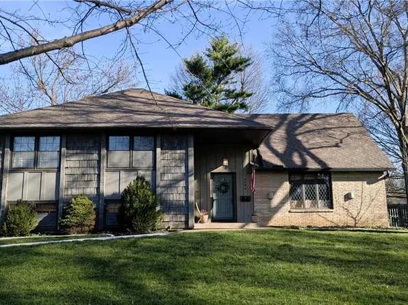 4404 W 94th St, Prairie Village, KS 66207