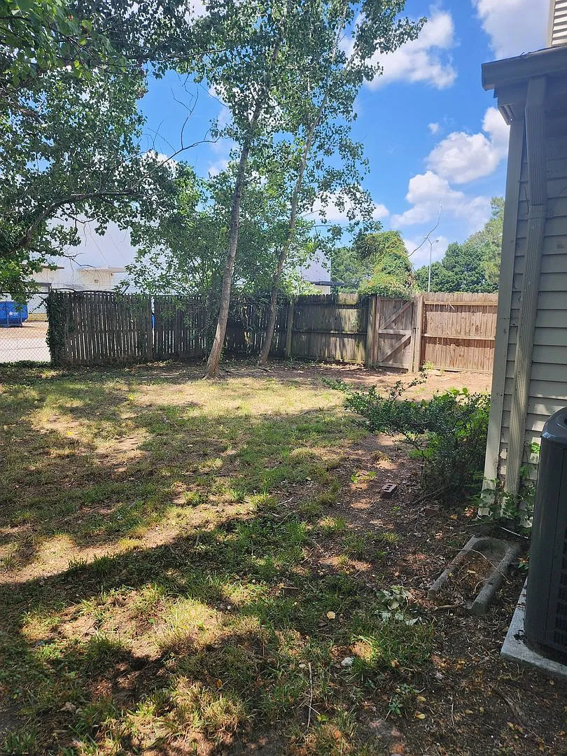 great home fully renovated — Photo 4