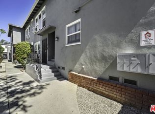 6127 Romaine St, Los Angeles, CA 90038