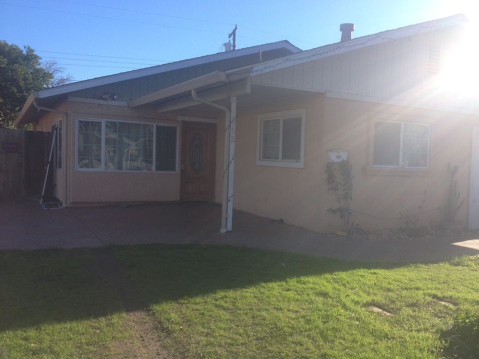 1st image of 3932 Crawford Ct