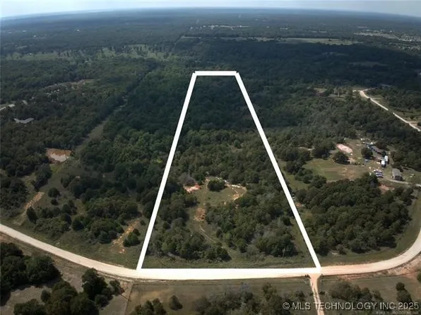 20631 Southern Trails Rd, Tecumseh, OK 74873