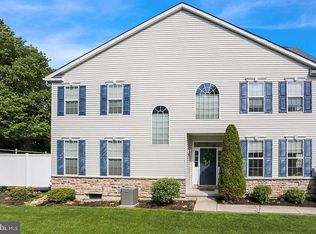 13 Emily Ct, Reading, PA 19606