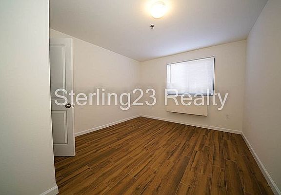 2nd image of 31-32 31st St #3G